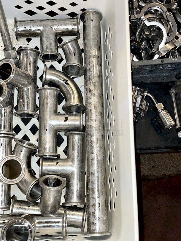SWEET LOT OF Tri-Clamp Fittings: 8 – T Fittings, 2 – 90* Fittings, (1) Elbow, (1) Long Straight Fitting, 1 – Straight Pipe With 90 & Hex Nuts. 13x Your Bid - Image 5 of 6