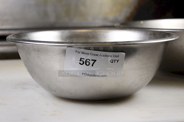 SCORE! 12 Various Sized Stainless Steel Mixing Bowls. 12x Your Bid - Image 5 of 8