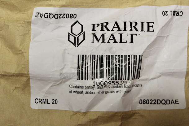 SWEET! Prairie Malt Carmel 20 Malt, Approx. 22Lbs In Monoflo DC2115-SP 4 Attached Lid Distribution Container - Image 5 of 5
