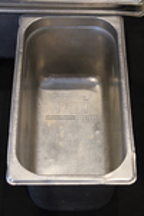 Stainless Steel 1/3 Pans, 6” Deep.
12-1/2x7x6
4x Your Bid
 - Image 4 of 6