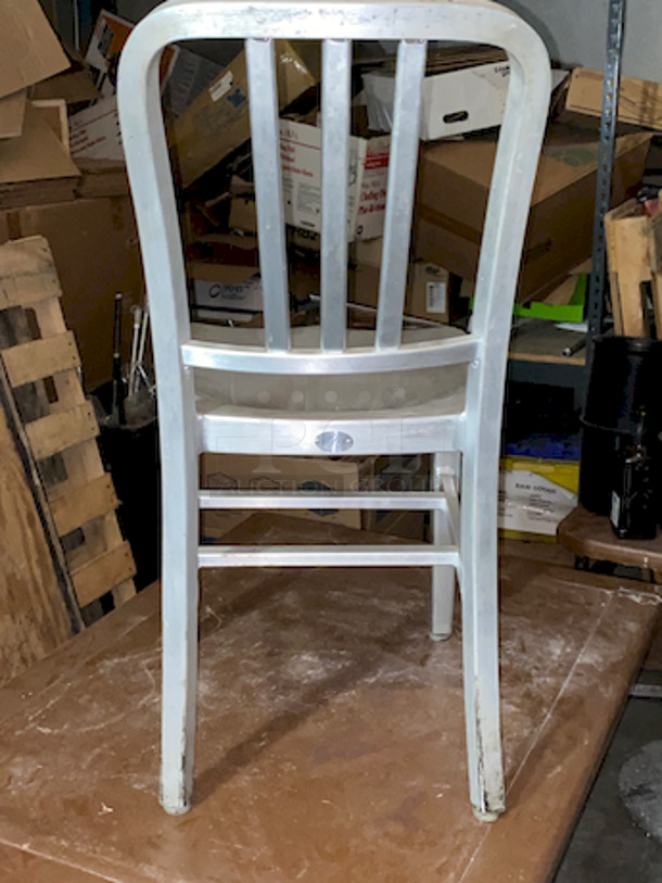 Lot of 6 Light Weight Aluminum Chairs

6x Your Bid - Image 6 of 8