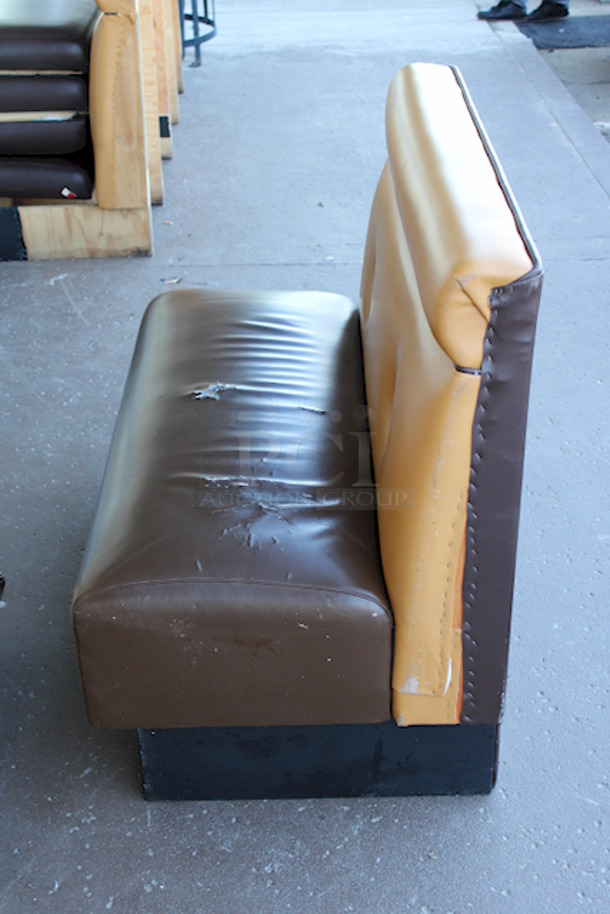 NICE! Wood Framed Brown & Tan Padded Booth Seat. 45x26x36-1/2 - Image 4 of 5