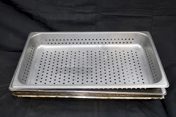 NICE! (3) Stainless Steel Hotel Pans (1) Perforated Hotel Pan. 4 X Your Bid - Image 4 of 4