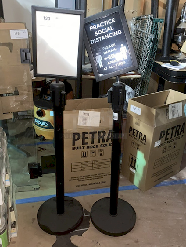 Winco CGS-38K Crowd Guidance System 35-1/2"H 2x Your Bid - Image 1 of 2