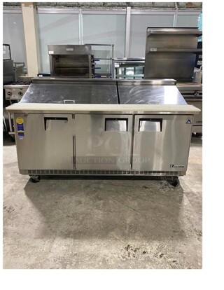 Everest Refrigeration EPBR3 71-1/8″ Three Section Back Mount Mega-Top Sandwich Prep Table – 19 Cu. Ft.

