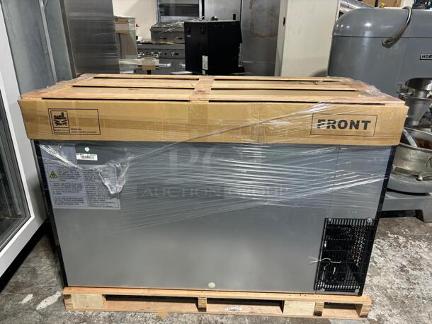 BRAND NEW STILL IN THE BOX Dukers BACK Bar & Beverage Cooler - Image 4 of 5