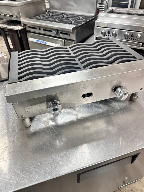 Fully Refurbished Royal Range RHP-224 - Hotplate, gas, 24", (2) burners Tested and Working! - Image 2 of 7