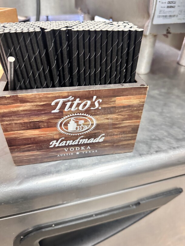 Wooden Holder - Image 2 of 6