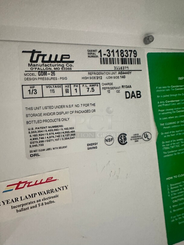 True GDM-26 30"  One Section Glass Door Merchandiser Black, 115v Tested and Working - Image 4 of 8