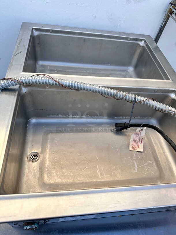 Wells MOD-200TDM-QS Drop-In Hot Food Well w/ (2) Full Size Pan Capacity, 208V/1ph - Image 1 of 9