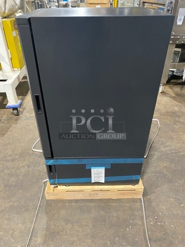 BEAUTIFUL! UNIQUE FIND! NEW IN THE BOX! Lumilinna Commercial Countertop/ Undercounter Single Door Slush Cooler! Using Very Precise Temperature Control, Lumilinna Can Hold Beverages Below Freezing — Without Freezing Them Solid. Water Normally Freezes At 32°F, But By Maintaining This Temperature, Lumilinna Can Store Beverages To The Coldest Temperature That Once Opened, Ice Crystals Form! Supercooled Products Crystallize When Poured, Producing A Soft Delicate Ice Slush! Model: ICESC40BXIWU 115V 60HZ 1 Phase
 - Image 4 of 4