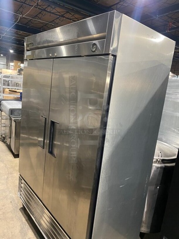 NICE! True Commercial 2 Door Reach In Cooler! Poly Coated Racks! All Stainless Steel! On Casters! Working When Removed! Model: T49 SN:1597956 115V 1PH - Image 10 of 10